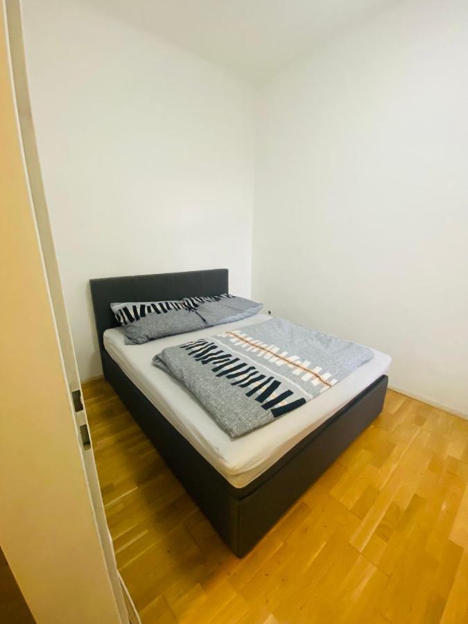 26 Apartment